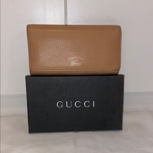 Authentic Gucci Camel Leather Wallet